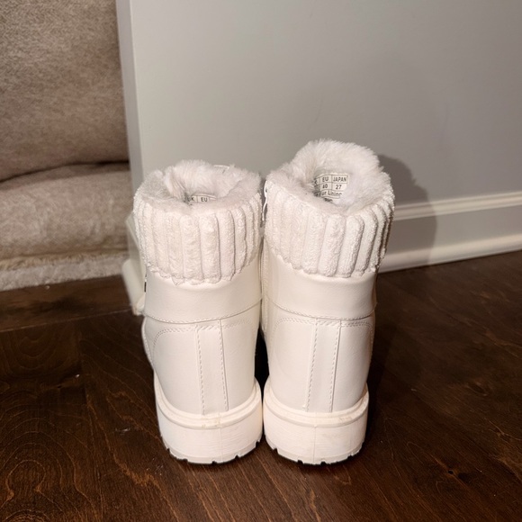 Winter boots ❄️ - Picture 2 of 4